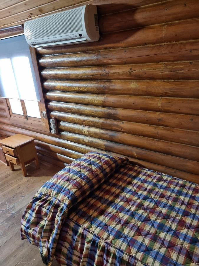 Camping 푸엔테 데 피에드라 외부 사진