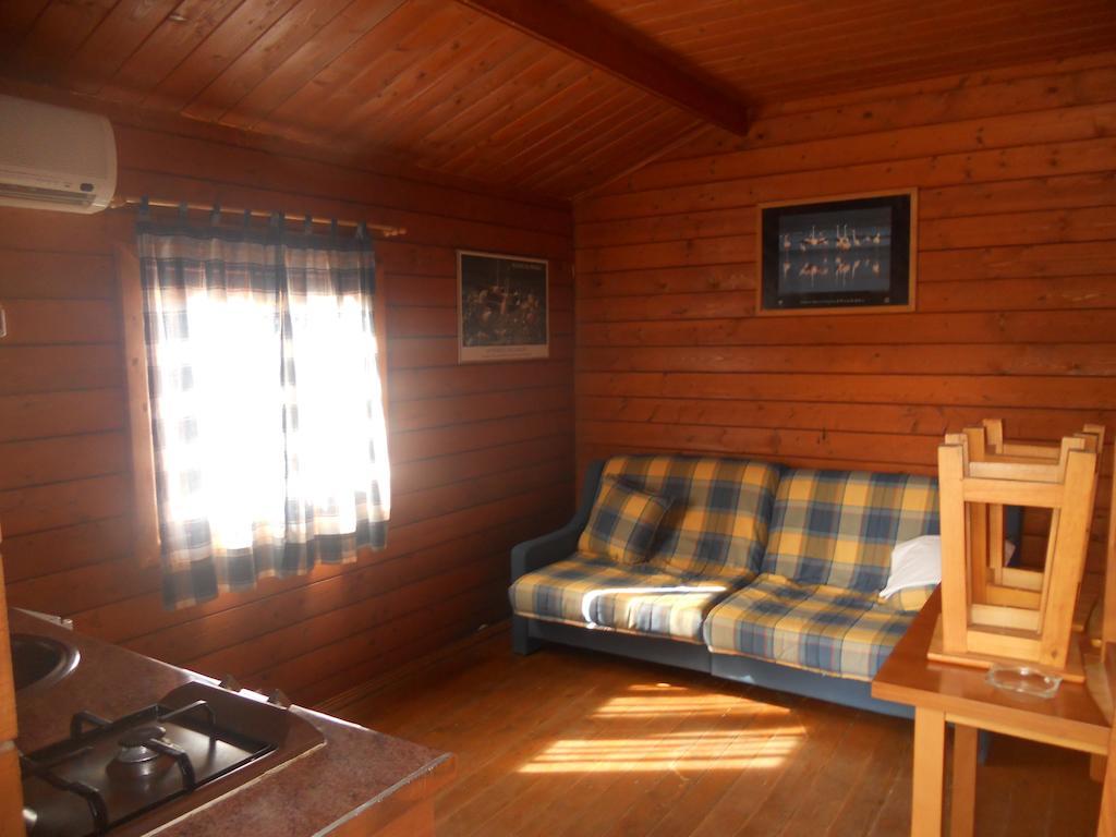Camping 푸엔테 데 피에드라 외부 사진
